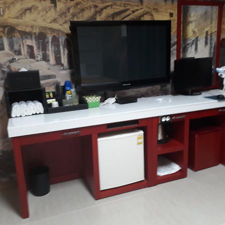 Diamond Motel Sacheon Εξωτερικό φωτογραφία