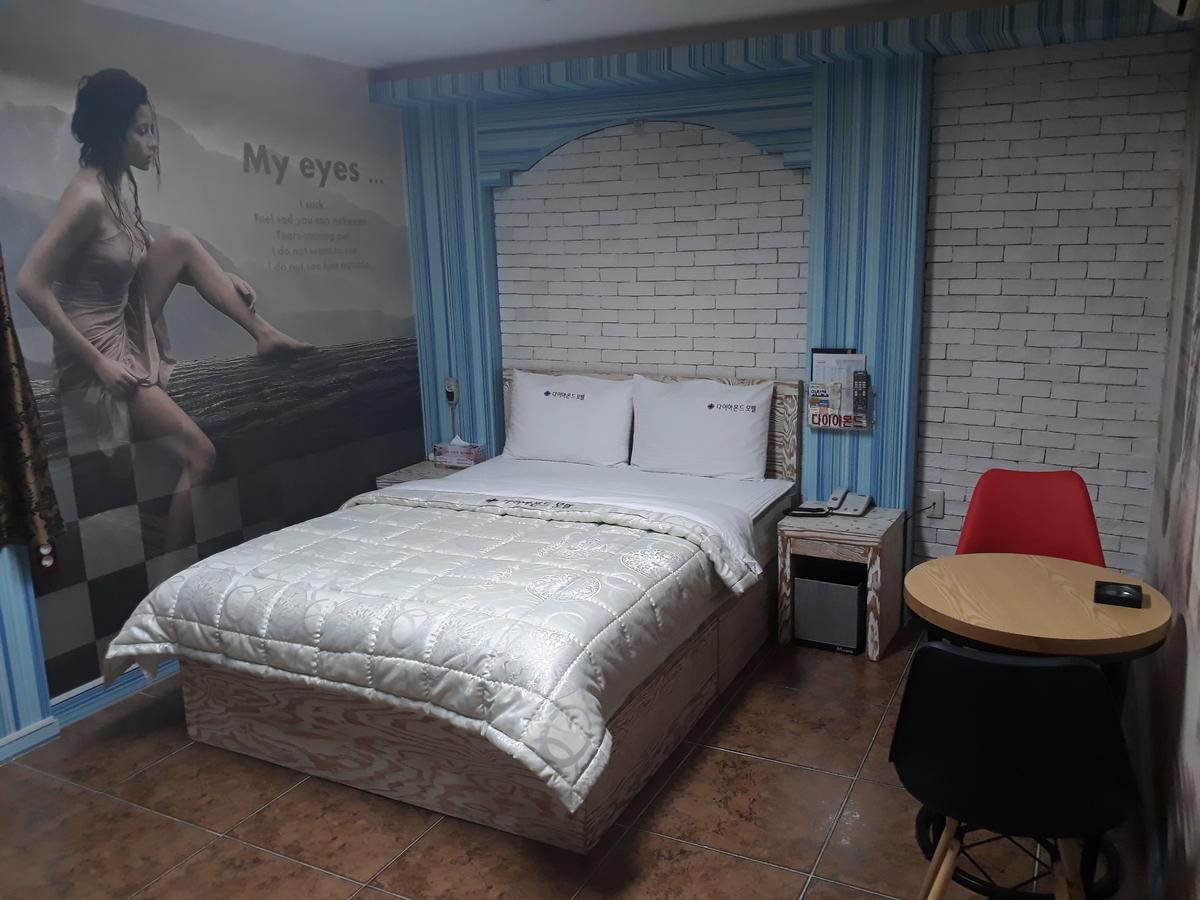 Diamond Motel Sacheon Εξωτερικό φωτογραφία